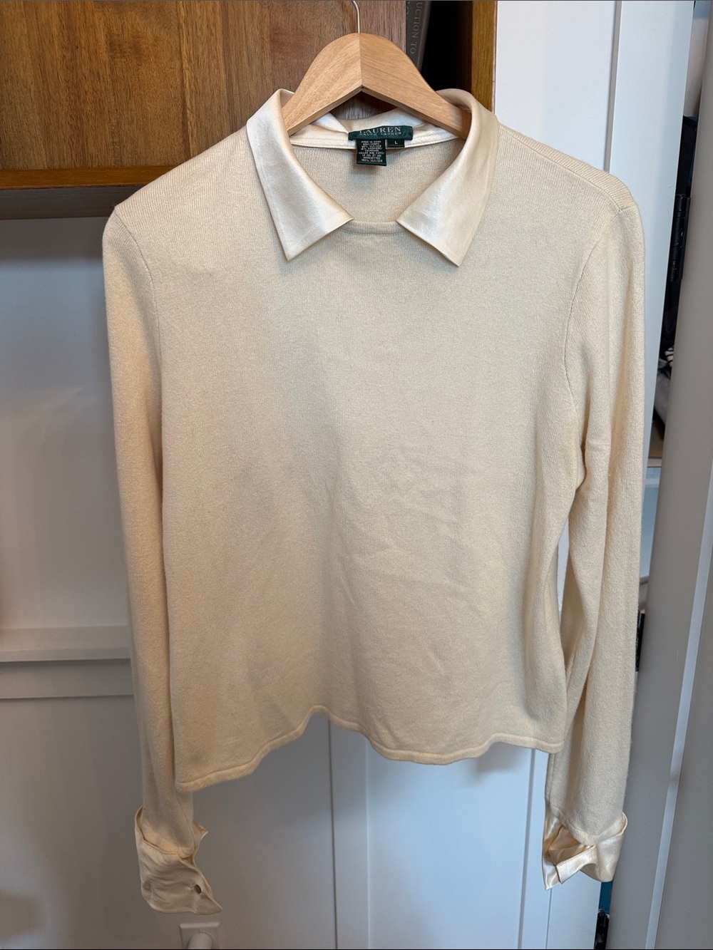 Ralph Lauren Cashmere sweater with satin collar and cuffs